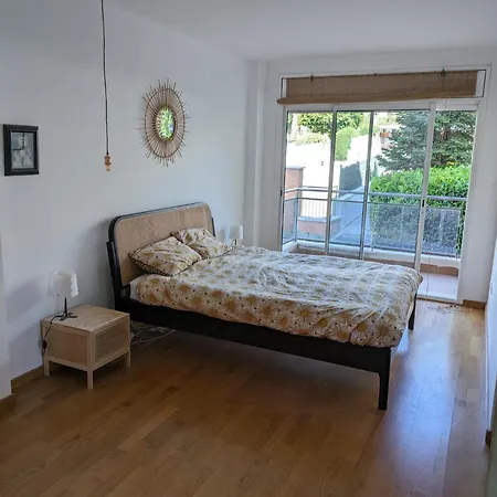 Apartman Large Luxury With Shared Pool Sitges